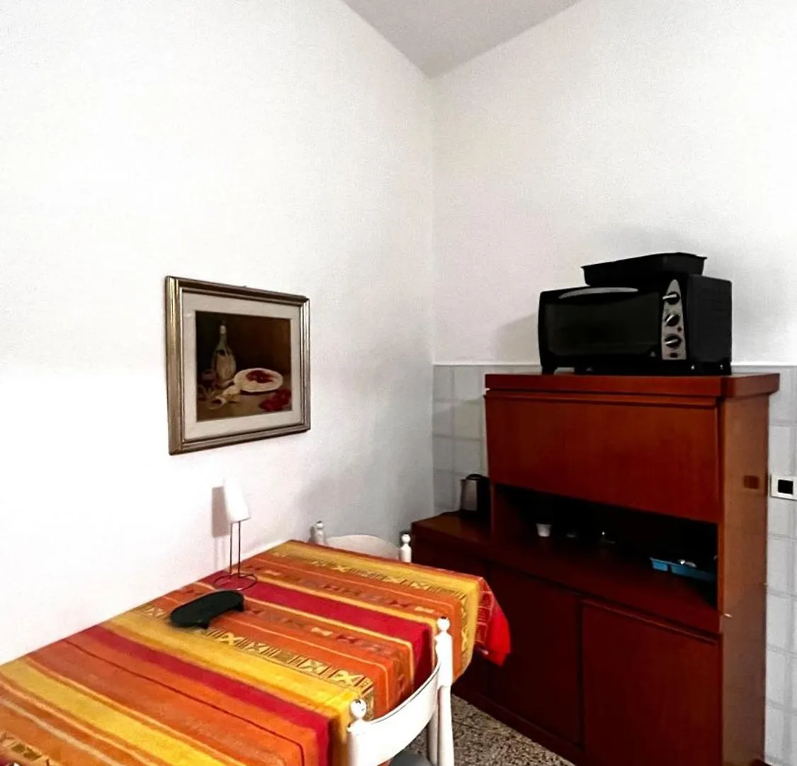 Rooms For Rent Livorno-Center 0*, Livorno Italia